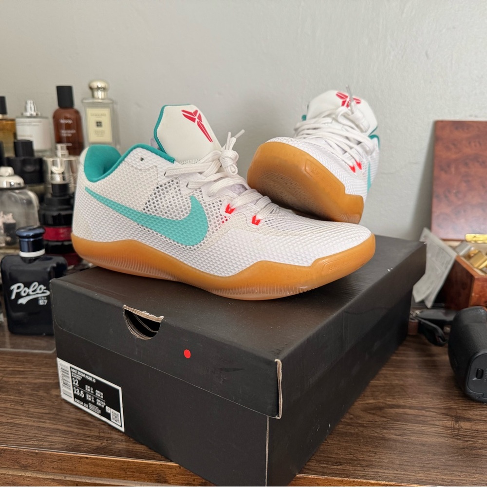 Nike Zoom Kobe XI